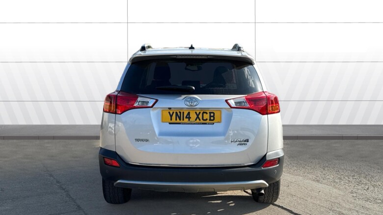 Toyota Rav 4 2.2 D-4D Invincible 5dr Diesel Estate